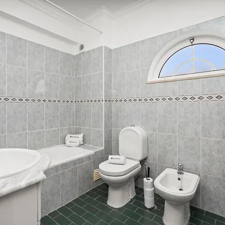 Elegant Flat With Pool & Balcony By Hostwise * Tavira