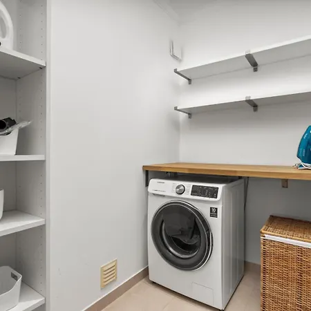 Elegant Flat With Pool & Balcony By Hostwise