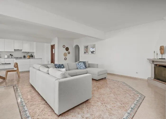 Elegant Flat With Pool & Balcony By Hostwise شقة *