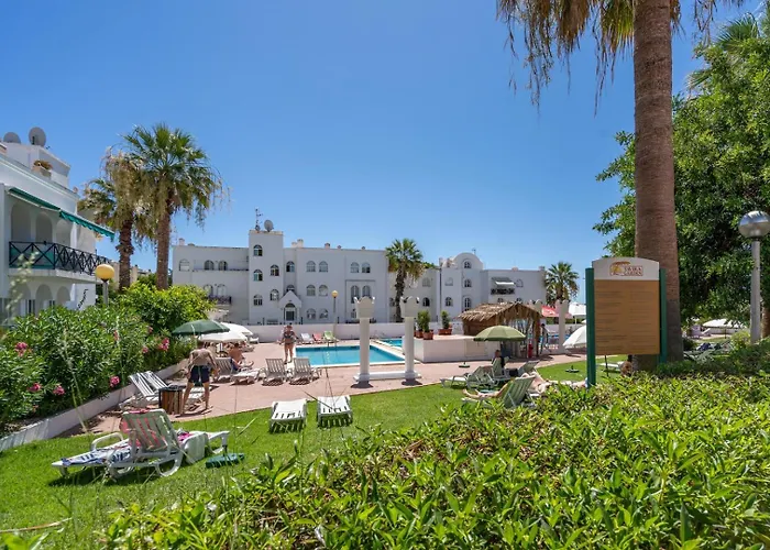 Elegant Flat With Pool & Balcony By Hostwise شقة *